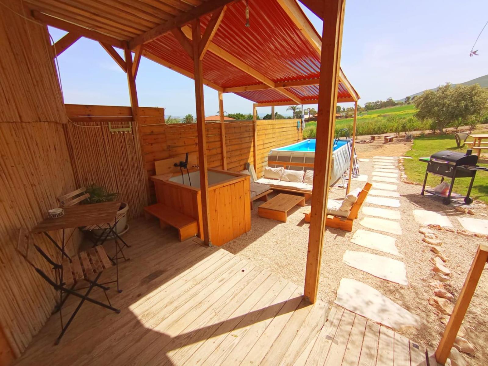 Olive Dome - כיפה גיאודזית ענקית ומודרנית בין עצי הזית Hotel Yavneʼel Buitenkant foto